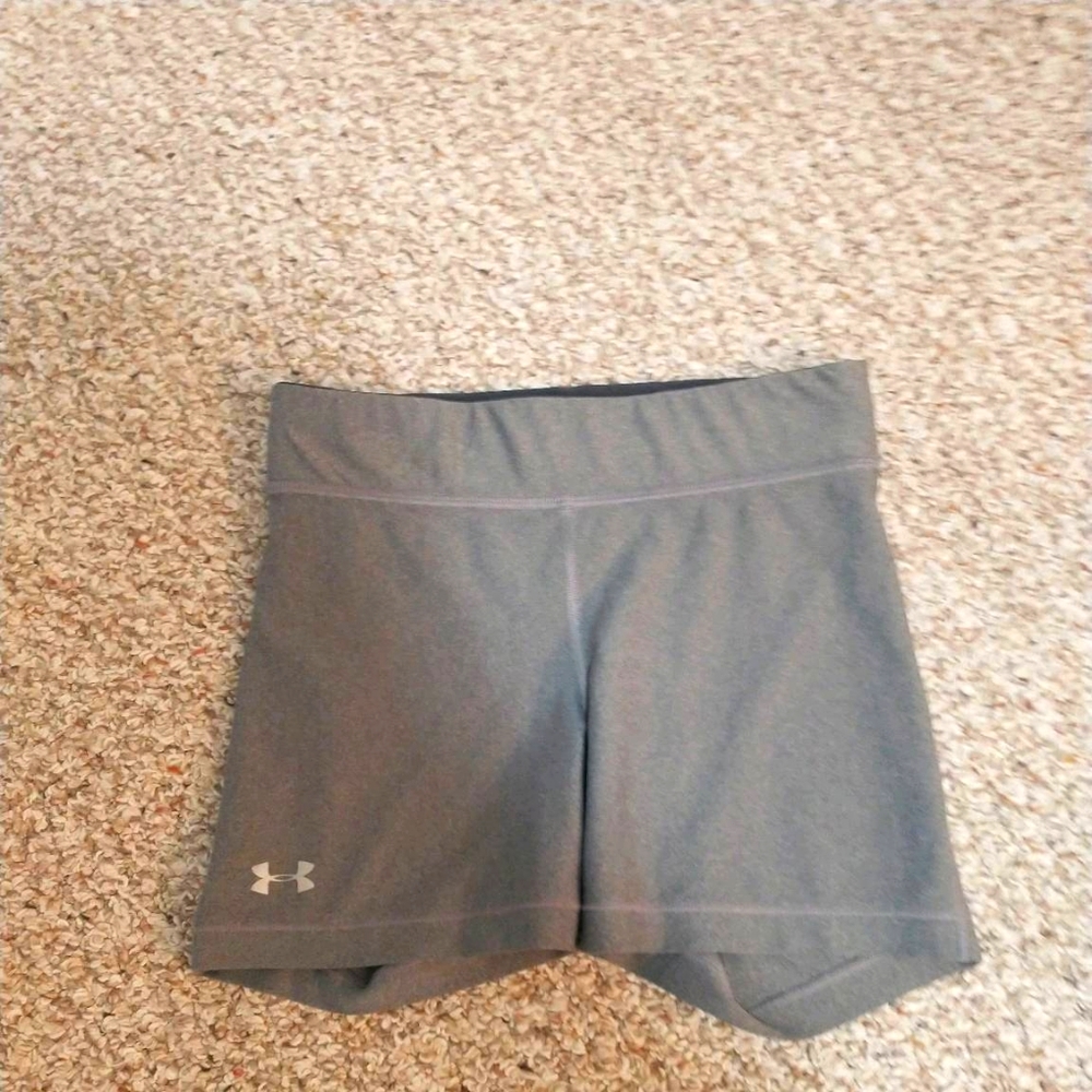 Like New Ladies Spandex Under Armour Shorts